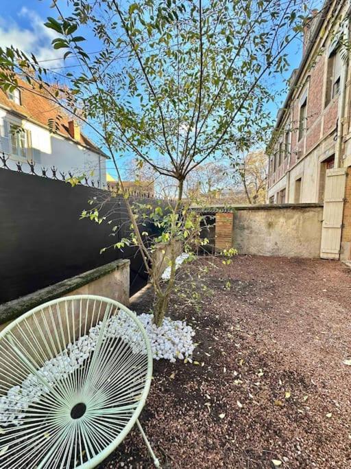 La Maison Des Cours - Wifi - Centre Ville Moulins  Exterior photo